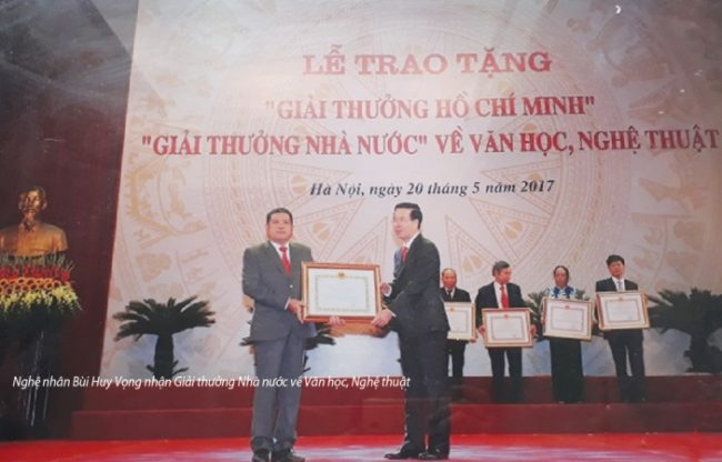 Bùi Huy Vọng – Người con dân tộc Mường, say mê khảo cứu,sưu tầm,... Bùi Huy Vọng – Người con dân tộc Mường, say mê khảo cứu,sưu tầm,...