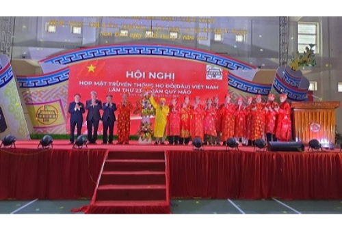 Cuộc gặp mặt truyền thống của dòng họ Đỗ (Đậu)