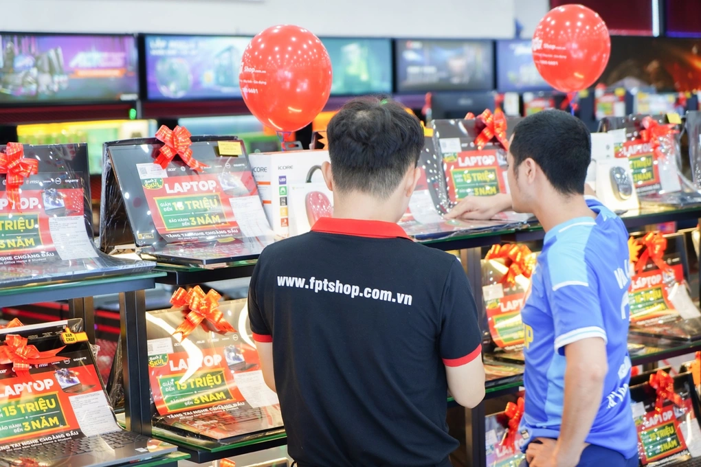 Loạt laptop phù hợp cho sinh viên khối ngành kinh tế, xã hội